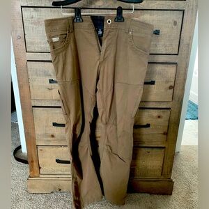 Kuhl Konfidant Air Pants. Size 35x32. Gently Used.